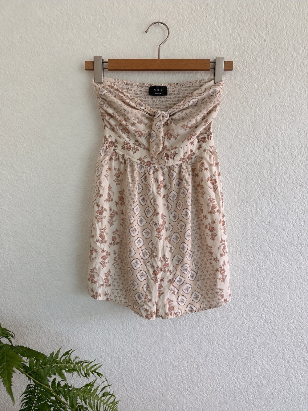 VICI Strapless Boho Romper Size Medium Neutral Floral Smocked Rayon